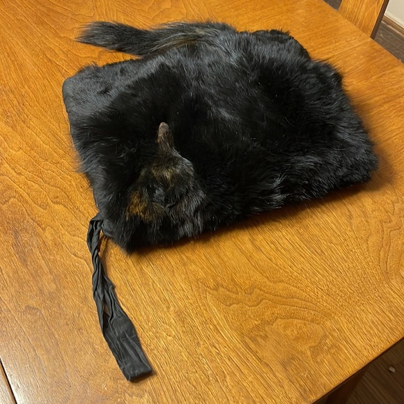 Edwardian Black Sable Fur Muff - Picture 4 of 11